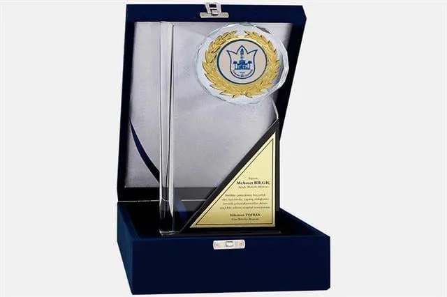 Bayspor M54 Kadife Kutulu Kristal Plaket 28 cm
