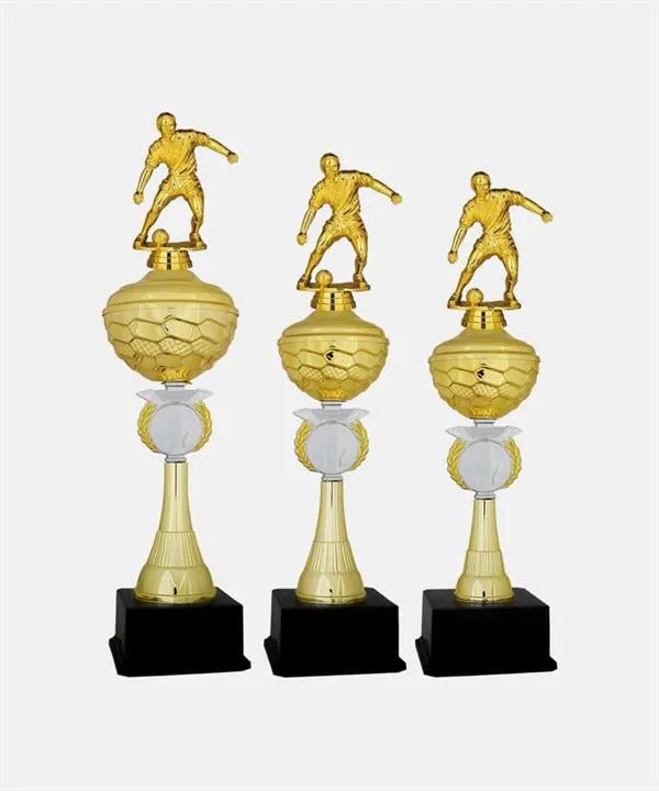 Bayspor L14 Futbol Figürlü Kupa Takımı