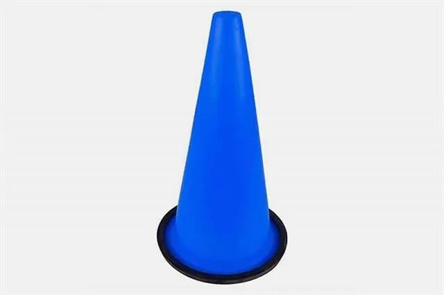 Scucs 45 cm Kauçuk Tabanlı Antrenman Hunisi