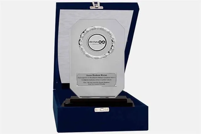 Bayspor M92 Kadife Kutulu Kristal Plaket 23 cm