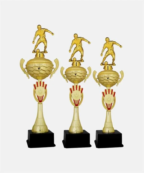 Bayspor L17 Futbol Figürlü Kupa Takımı
